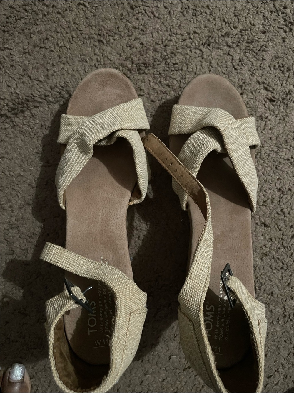 TOMS Women's Beige Canvas Knot Sandals